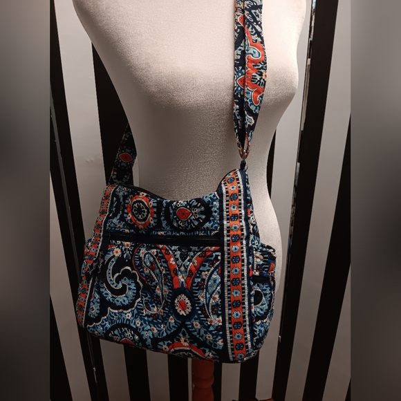 Vera Bradley Purse - Picture 2 of 7